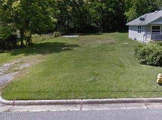 1408 Polk Ave, Pascagoula, MS 39567