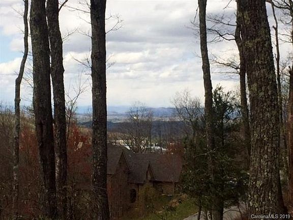 4th image of 14 Deer Grass Ct