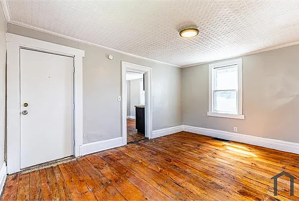 279 Adams St #C — Photo 14