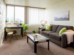 1630 SW Clay St #4132E8E8C, Portland, OR 97201