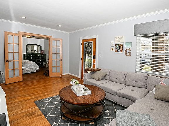 5th image of 3874 Marburg Ave