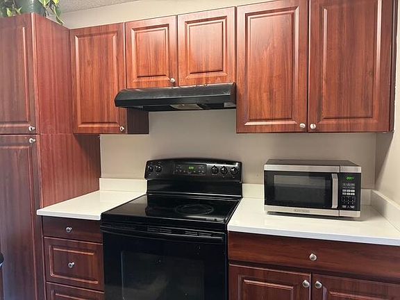 4th image of 2307 N Congress Avenue #31