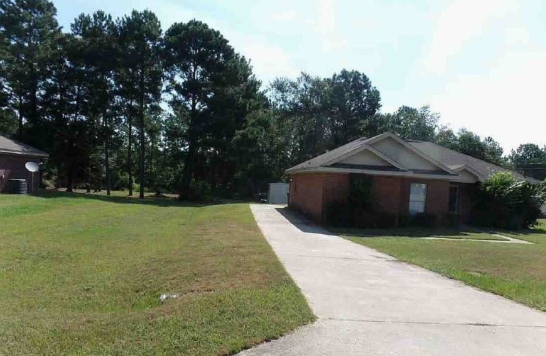 2nd image of 128 Malia Ln