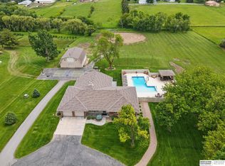4915 S 184th Plz, Omaha, NE 68135