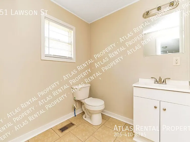 551 Lawson St — Photo 17