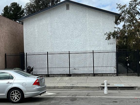 2nd image of 9607 S Broadway APT 2