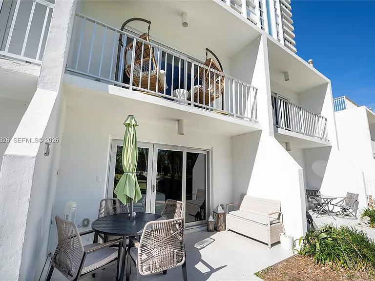 881 Ocean Dr #Townhouse 15 — Photo 22