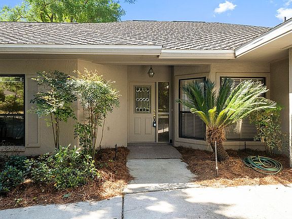 4th image of 3088 W Bermuda Dunes Dr