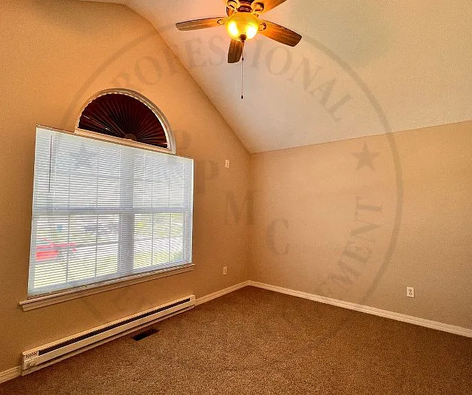 4028 W Ridgeview St — Photo 32