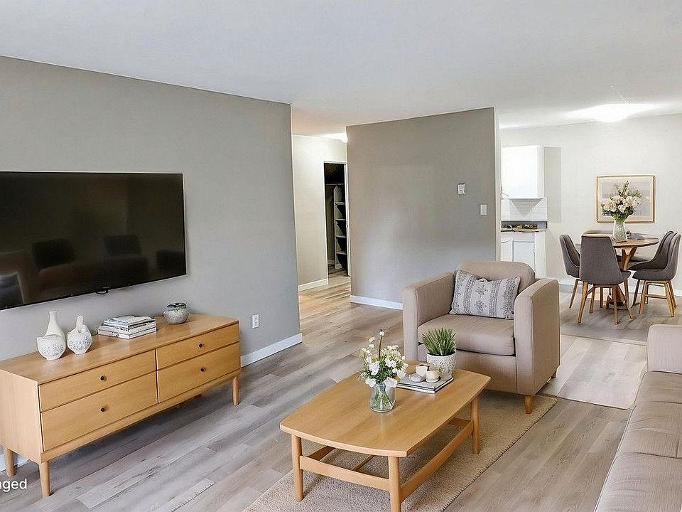 1st image of 14831 104th Ave #210