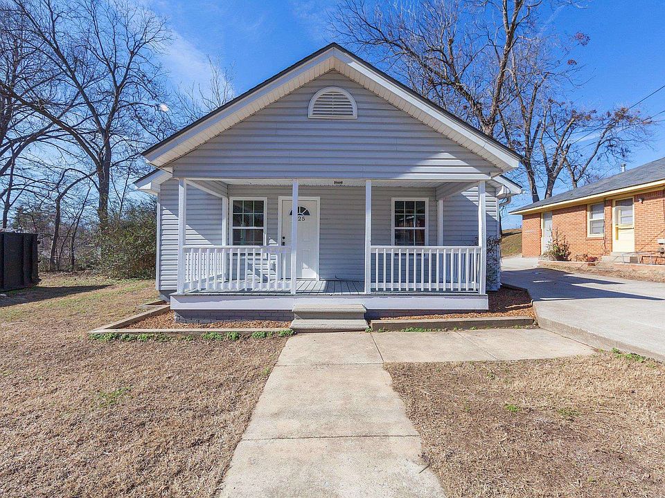 1st image of 325 Fuller Ave