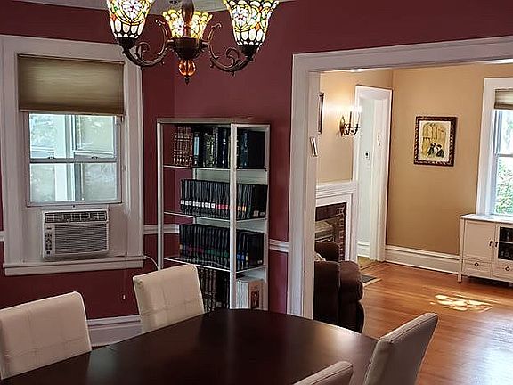 4th image of 68 Meadow Dr