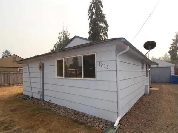 1216 116th St S, Tacoma, WA 98444