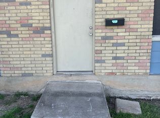 6923 Basilwood Dr, San Antonio, TX 78213