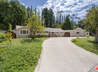 5360 Bothwell Rd, Tarzana, CA 91356