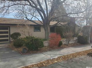 1901 Carriage Crest Dr, Carson City, NV