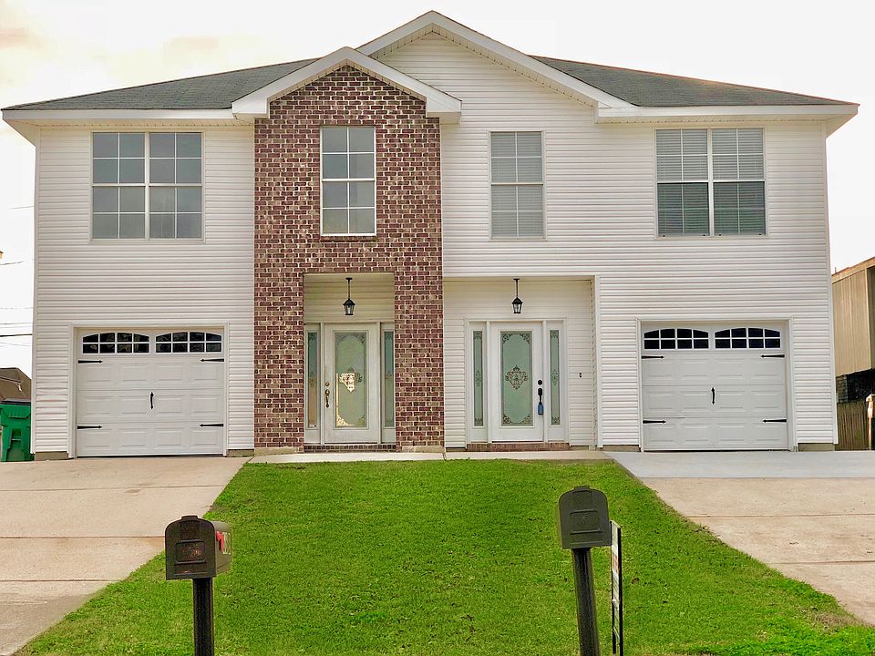 1st image of 66 Carriage Ln #B