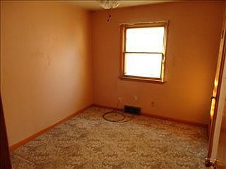 5th image of 505 S Highland Ave