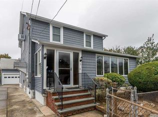5 Lewis Pl FLOOR 1, Lynbrook, NY 11563