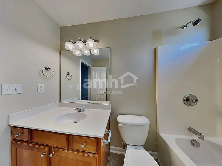 104 Portland Falls Dr — Photo 16