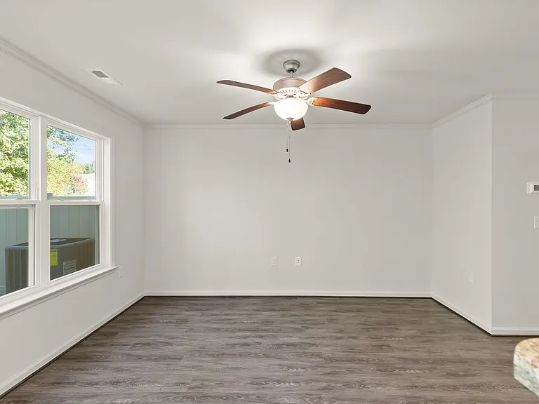 451 Sullivan Loop Rd — Photo 10