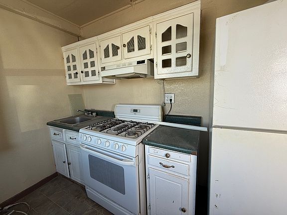 5th image of 3314 Frutas Ave APT 1
