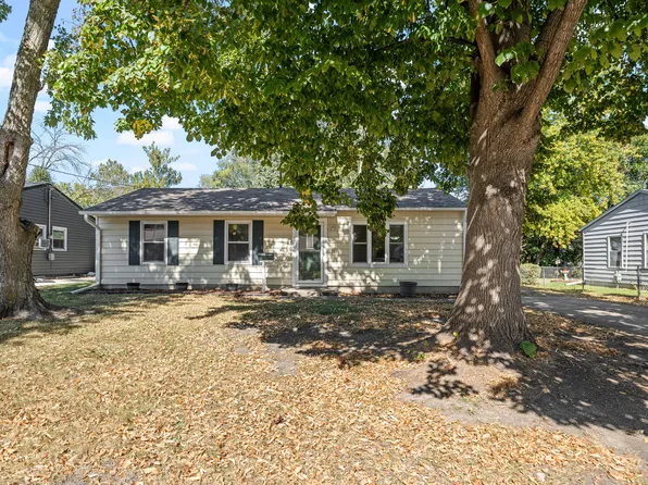 711 6th St SE, Altoona, IA 50009