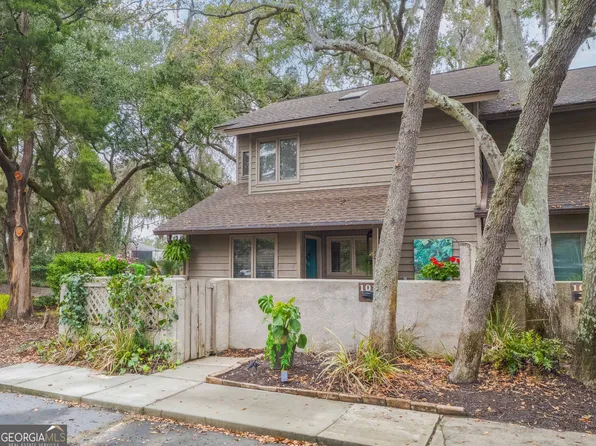 101 Barkentine Ct, Saint Simons Island, GA 31522