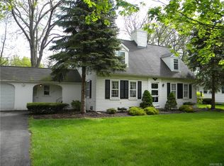 430 Tryon Dr, Lewiston, NY 14092