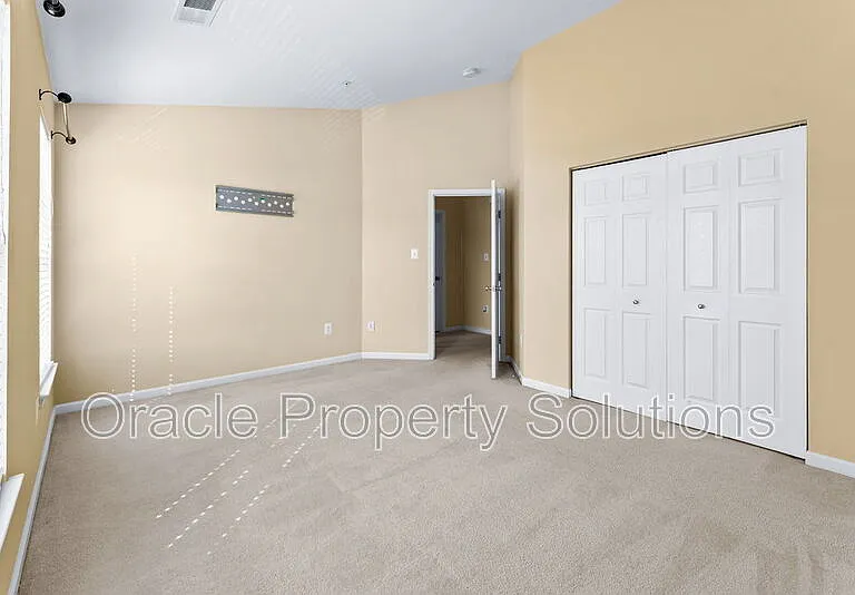 7550 Maidenhead Dr — Photo 18