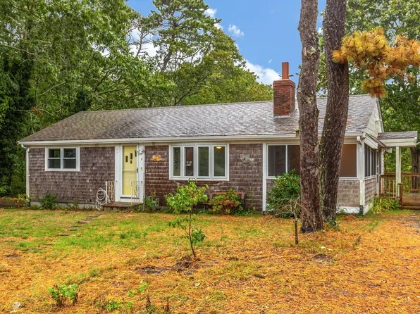 6 Raintree Rd, Dennis Port, MA 02639