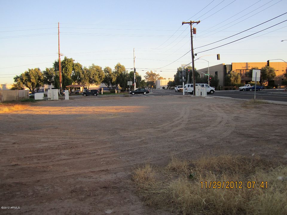 1st image of 609 W Southern Ave