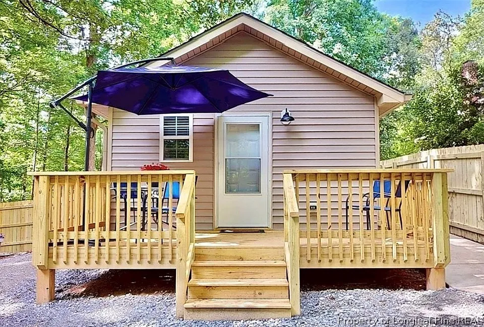 2402 Rockwood Cottage Dr
