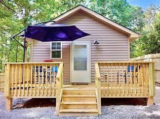 2402 Rockwood Cottage Dr, Sanford, NC 27330