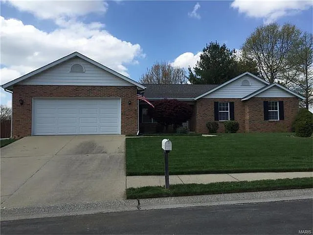 1117 Elisabeth Dr photo 1