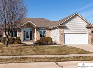 10526 S 176th St, Omaha, NE 68136