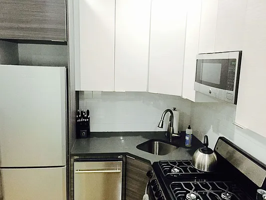 Rented by Sean Mashihi, LREB | media 22