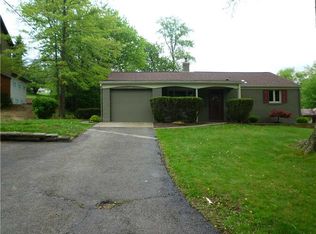 4639 McKee Dr, Pittsburgh, PA