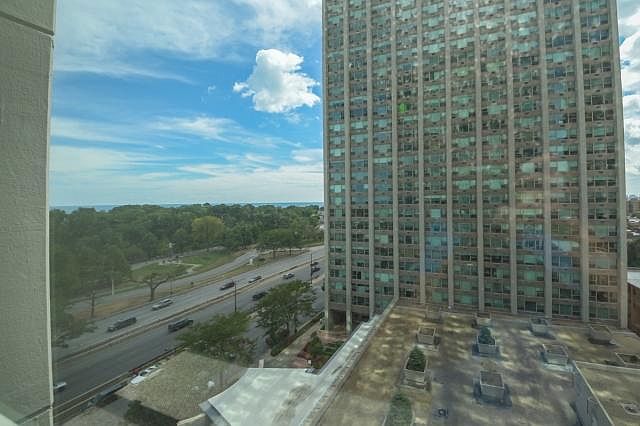 1st image of 3600 N Lake Shore Dr APT 1021