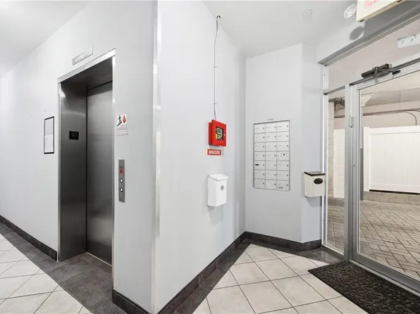 2752 Ocean Ave APT 3B, Brooklyn, NY 11229