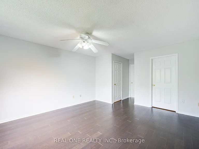 2593 Addingham Cres — Photo 22