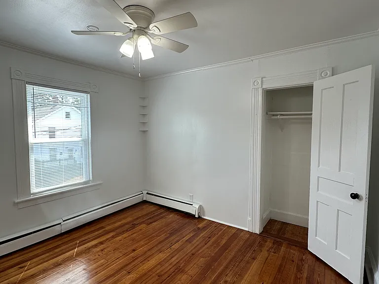35 Maud St #2 — Photo 18