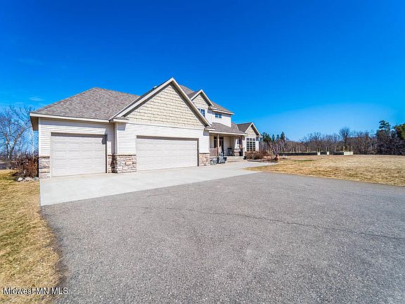 3rd image of 23736 Mill Pond Dr