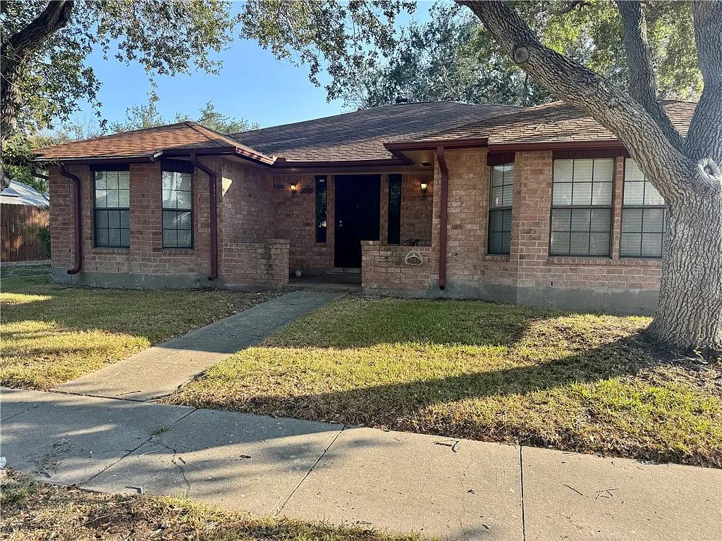 3 bed, 1534 sqft, $1,950 — Photo 3