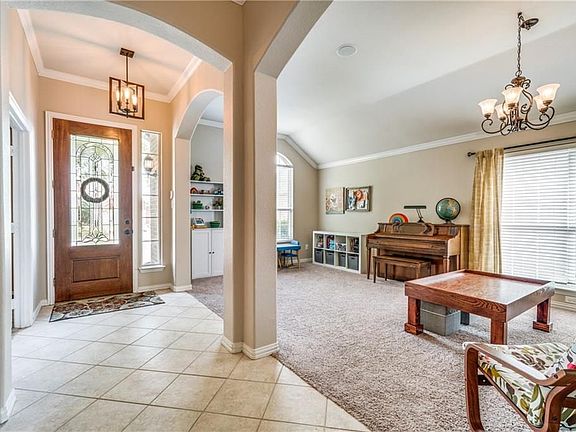 5th image of 1837 Sumac Dr