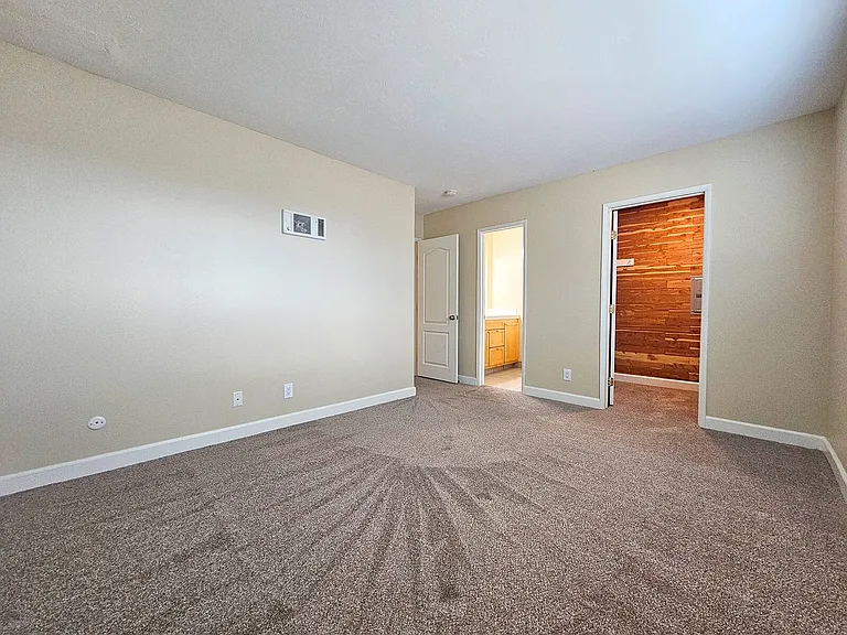 5946 Lauretta St — Photo 23