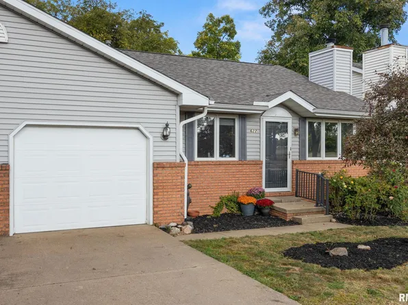 622 Woodland Knolls Rd, Metamora, IL 61548