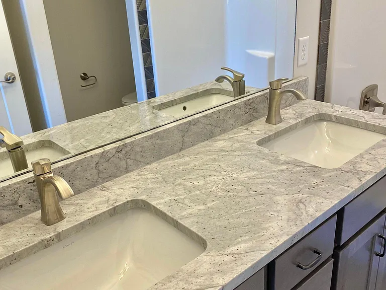 Master Bath with soft close cabinets