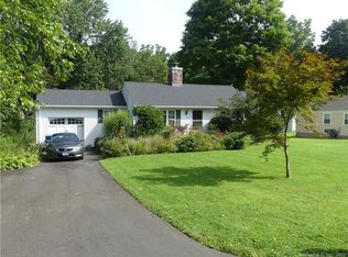 56 Woodruff Ln, Berlin, CT 06037