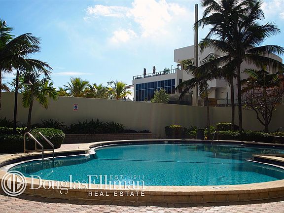 2nd image of 4001 S Ocean Dr #Penthouse 11j